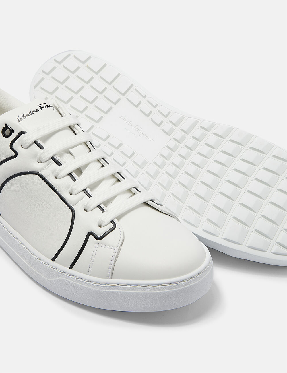 Liberty Sneakers