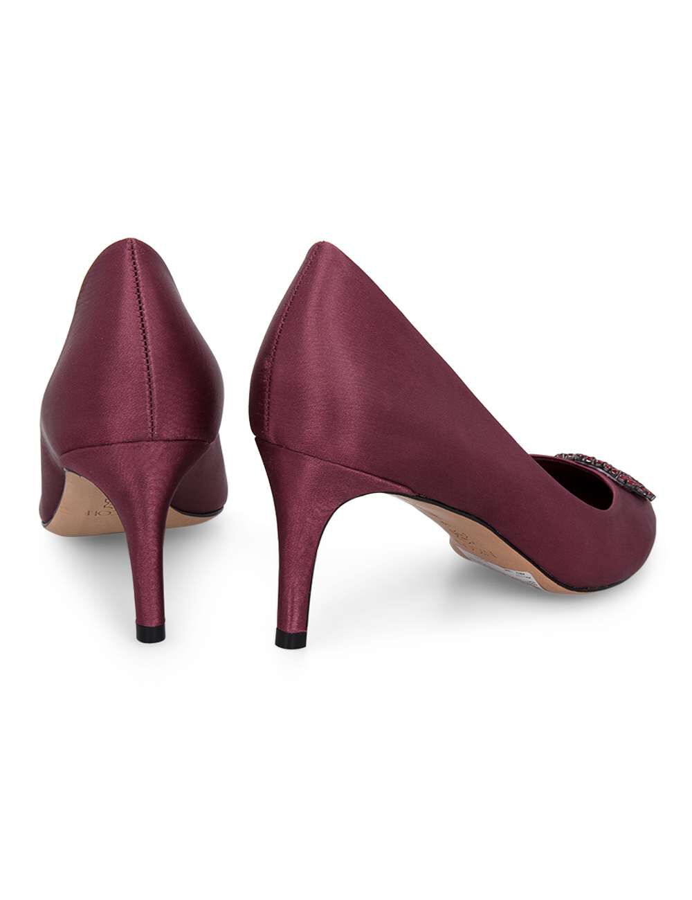 red leather kitten heel shoes