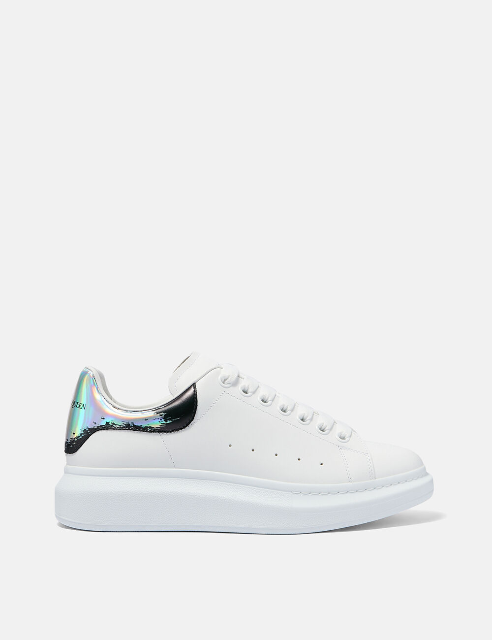 Oversized sneaker hotsell