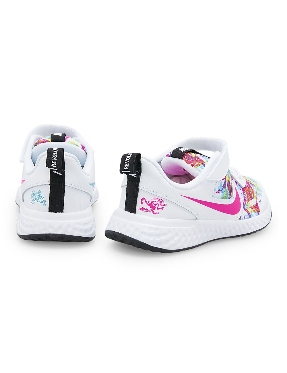 Nike revolution hotsell fable 5
